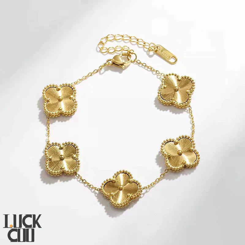 LUCKY CLOVER BRACELET